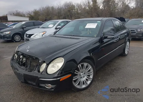 2007 Mercedes-Benz E 350 z USA, uszkodzony, nr VIN WDBUF56X47B060572